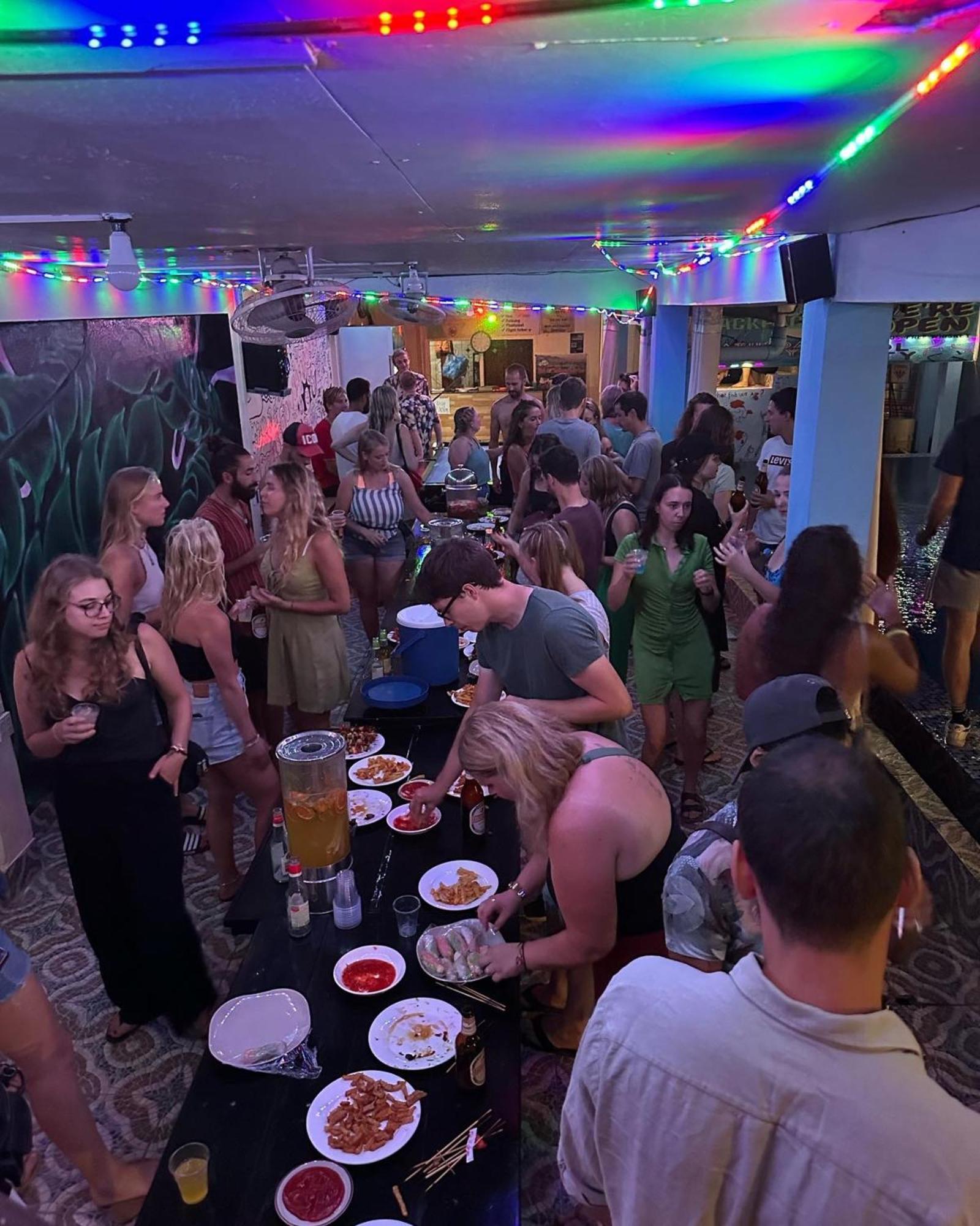 Vang Vieng Ruby Backpackers Hostel Luaran gambar